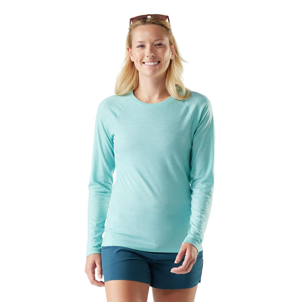 Smartwool |Women's Classic All-Season Merino Base Layer Crew Boxed